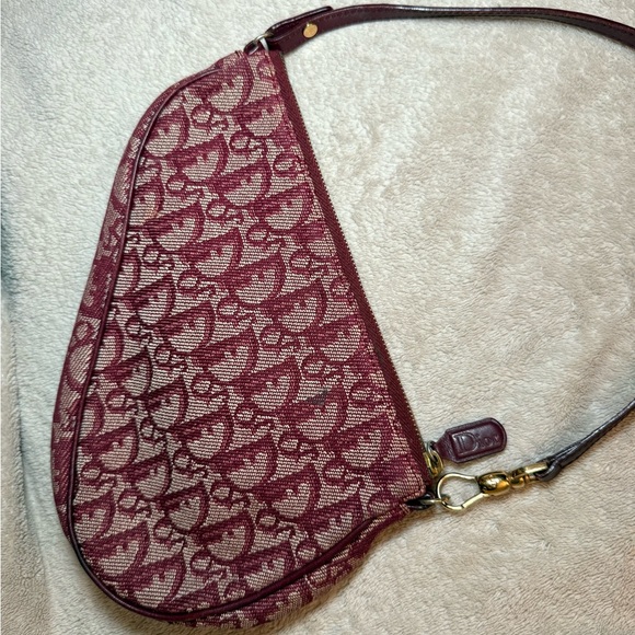 DIOR RED TROTTER SADDLE - Picture 6 of 7